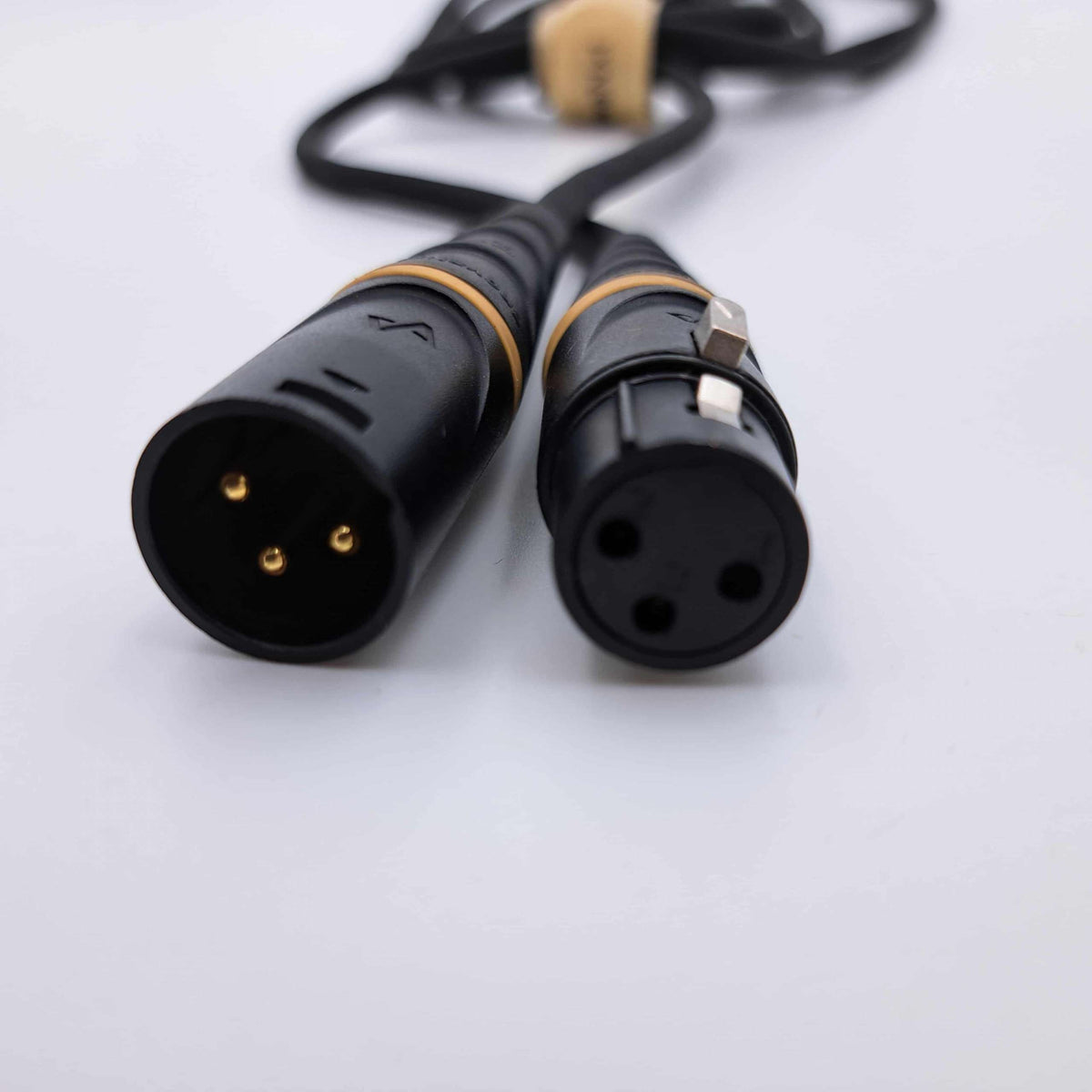 ENOVA - XLR femelle vers XLR mâle 3 broches